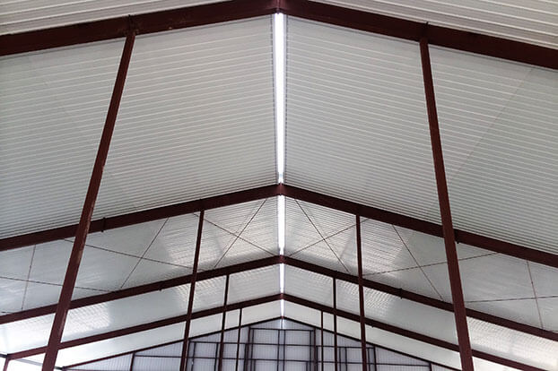 dairy-barn-rafters-steel-building-ksi-construction-wisconsin-121714-mg